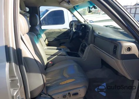 2003 Chevrolet Tahoe Lt z USA, uszkodzony, nr VIN 1GNEC13Z33R146378